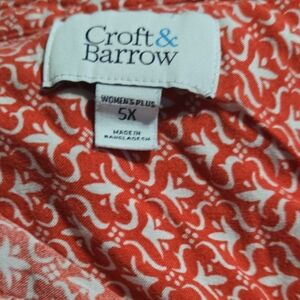 Croft & Barrow Women's Plus 5X Red and White Patterned Blouse